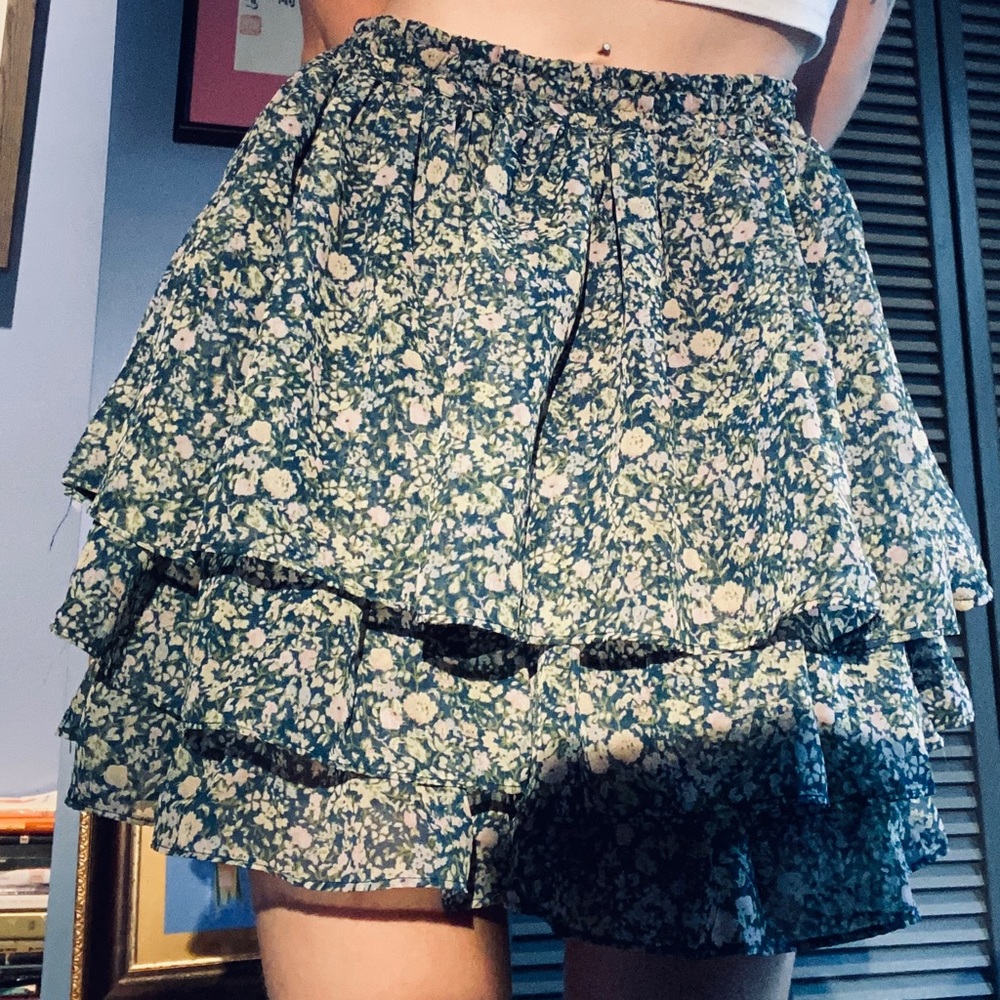 chiffon floral tiered skort